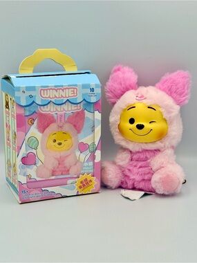 MINISO x Disney Winnie The Pooh Naughty Party Series- PIGLET